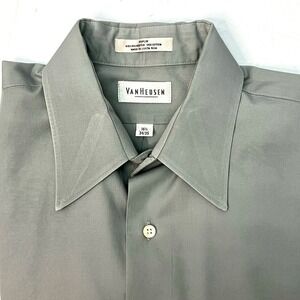 Van Heusen Mens Light Gray Poplin Long Sleeve‎ Button Down 16.5 neck 34/35 Shirt